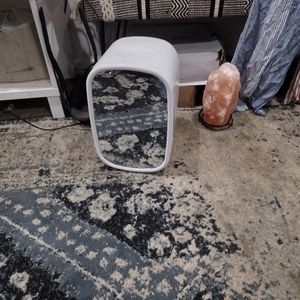 Minnie drink fridge, with mirror, or can be used for cosmetics